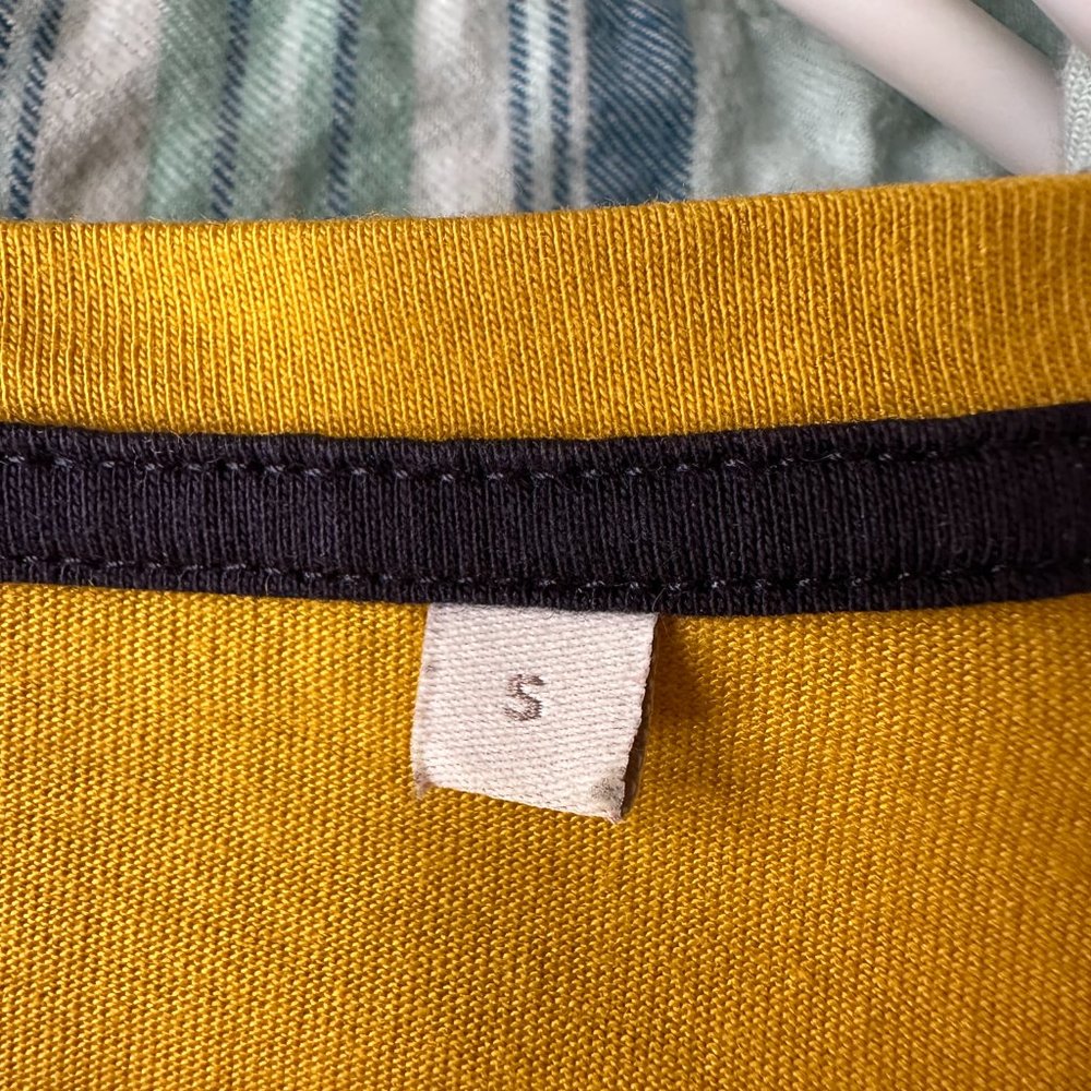 Boden Women's T-Shirt Super Soft Long Sleeve Crew Neck Yellow Sz SMALL - Picture 7 of 9